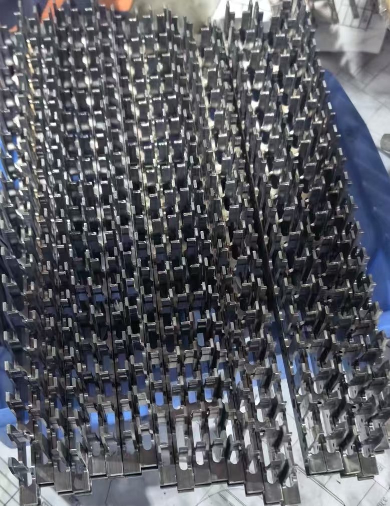 PV stringer spare part 04